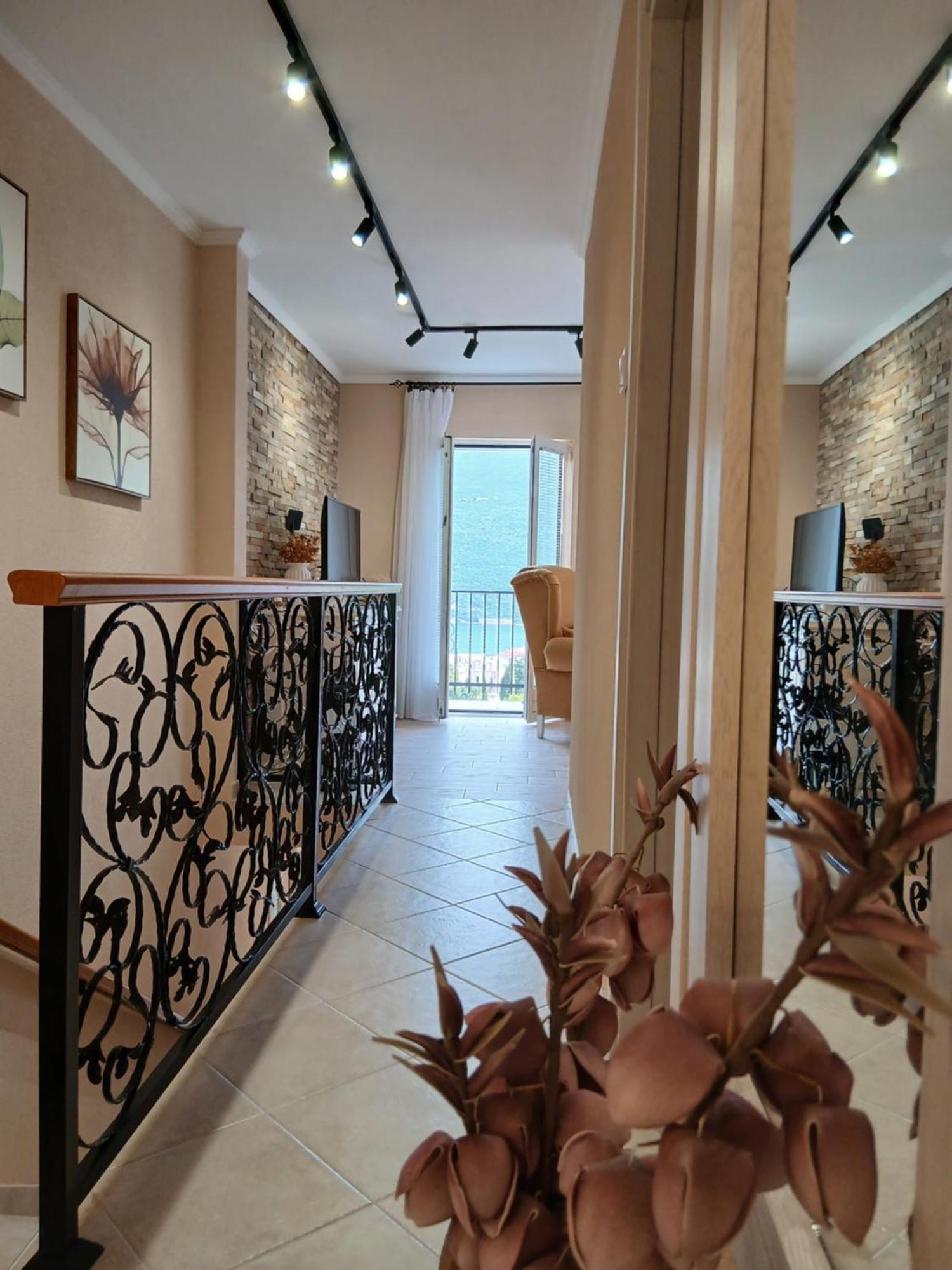 House Hill Star Kumbor Βίλα Εξωτερικό φωτογραφία